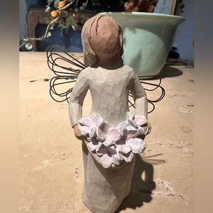 Willow Tree Angel of Spring figurine